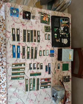 Lotto Elettronica PC e Retrocomputing (Fis e Porta