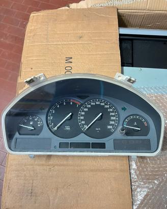 Strumentazione BMW E31 850/840 i / CI