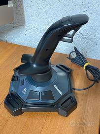 Joystick Logitech Attack 3