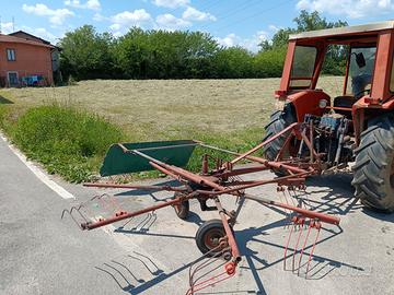 Andanatore Fieno Trattore 