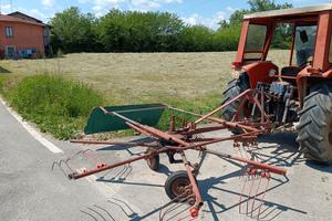 Andanatore Fieno Trattore 