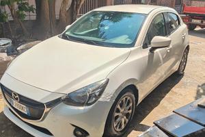 Mazda2 3a serie 2017
