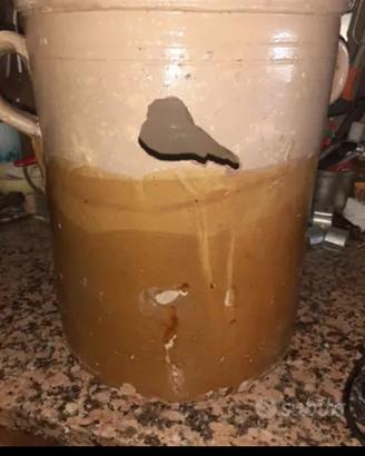 antico  vaso x conservare alimenti 
