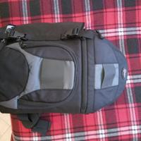 Zaino monospalla fotografico LOWEPRO