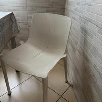 10 sedie d’arredamento a 10€ cad.