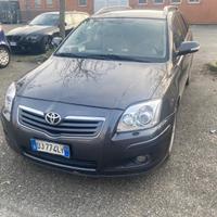 Toyota Avensis 2.2 D-4D 16V Station Wagon