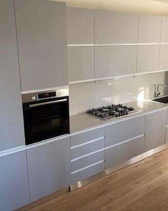 Cucina nuova con isola