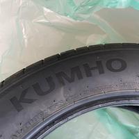 Gomme Auto 215/55 R18