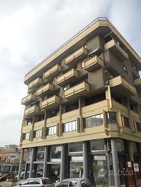 Rif.3650UF9841- ufficio caltanissetta