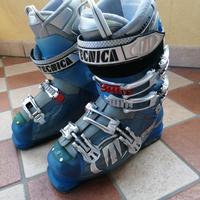 Scarponi sci tecnica