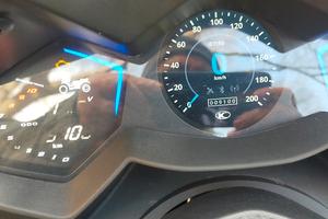 scooter kymko ak 550 ets