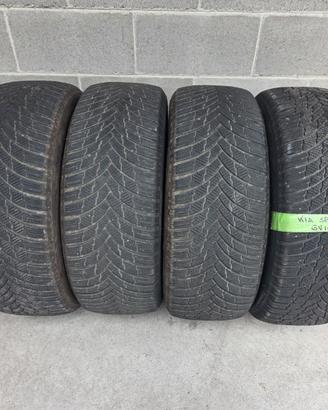 Pneumatici invernali Firestone  235 55 R18 104 V