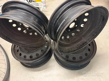 Cerchi in ferro 15 pollici