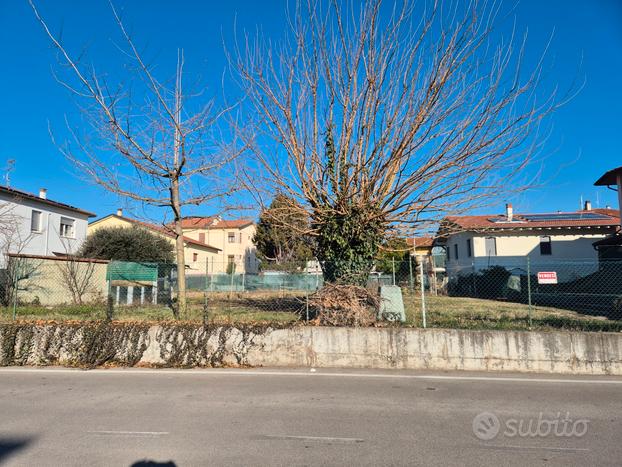 Terreno edificabile a Thiene