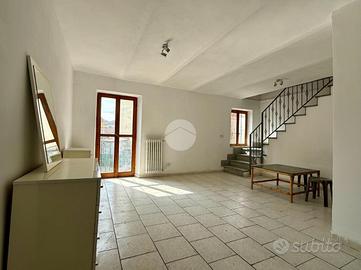 CASA SEMINDIPENDENTE A ASTI