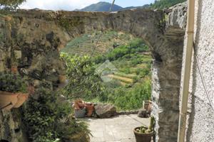 CASA INDIPENDENTE A NE