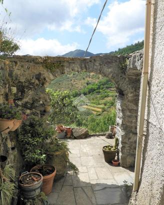 CASA INDIPENDENTE A NE