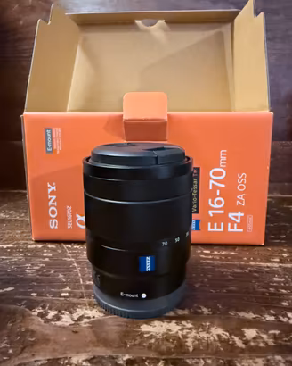 Obiettivo sony 24-70 f4 Zeiss Vario-Tessar