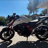 Honda Hornet 750 2024