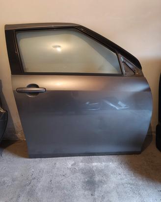 Portiere e portellone Suzuki swift grigio m