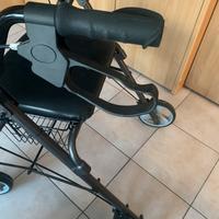 Deambulatore per anziani