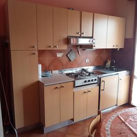 Gratis arredamento come da foto 