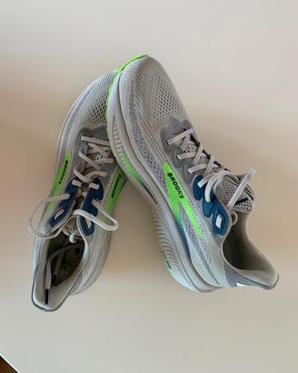 BROOKS GHOST 17 TG. 12,5 US