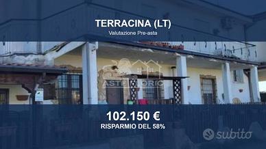 Immobile in asta di 189 m² con più di 5 locali a T
