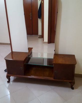 Consolle bassa restaurata