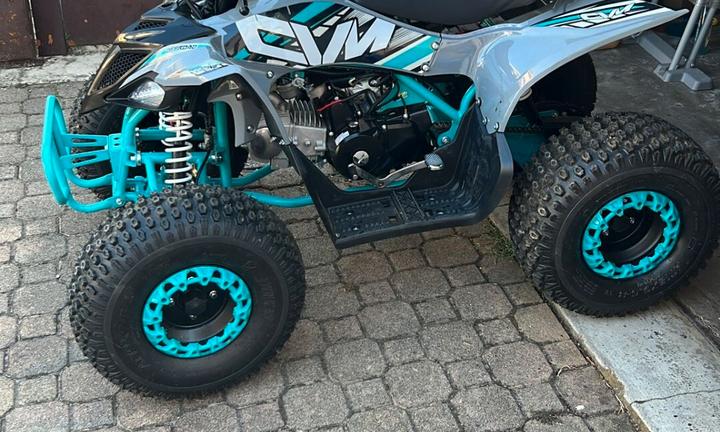 Apollo Mini Quad ruota 8 125 - 3 ore d'uso