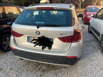 auto BMW X1