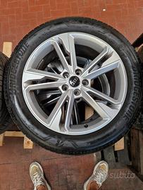 audi q3 CERCHI 19 + GOMME 80%