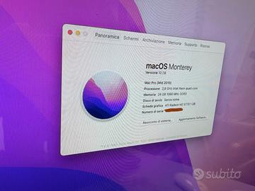 Apple computer fisso Mac Pro e monitor Led Cinema