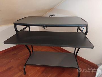 Tavolino per pc nero