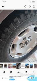 4 gomme fuoristrada 