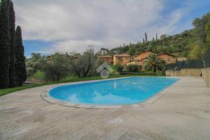 2 LOCALI A GARDONE RIVIERA