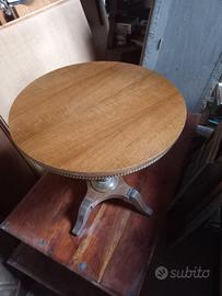 Tavolino in legno