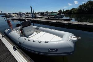 BAT 590 PACIFIC