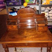 Piccolo scrittoio anni 20