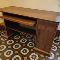 Scrivania porta computer regalasi