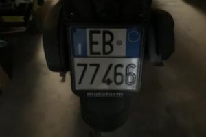 Moto PIAGGIO MP3 300 cilindrata 278 KW 16 benzina