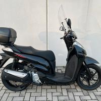 Honda sh 300i sport