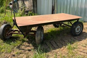 Carrello agricolo trattore