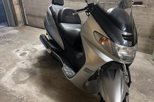 Scooter Suzuki BURGMAN 400