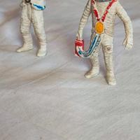 Astronauti vintage prodotti da Jean Höfler