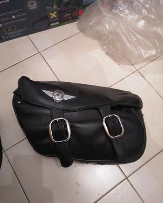 Borse laterali in pelle Harley Davidson