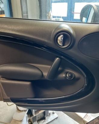 Pannello porta ant sx MINI COUNTRYMAN del 2011