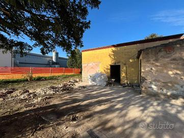 VILLA SINGOLA A SAN GIORGIO BIGARELLO