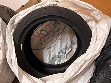 Bridgestone turanza T005 215/45 R17