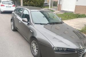 Alfa 159